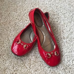 MeToo patent leather ballet flats